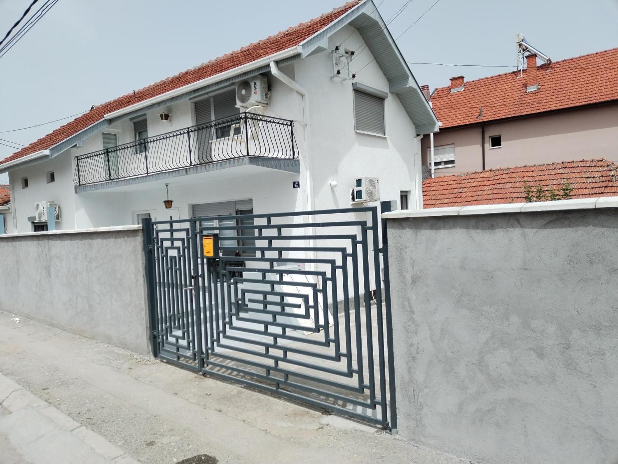 Gostinska Kuca Apartment Leskovac  Exterior photo
