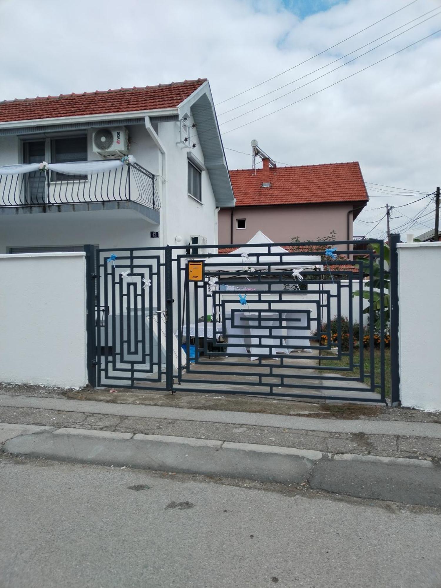 Gostinska Kuca Apartment Leskovac  Exterior photo